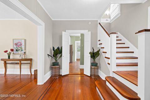 Single Family Residence in Jacksonville FL 1450 EDGEWOOD Circle 2.jpg