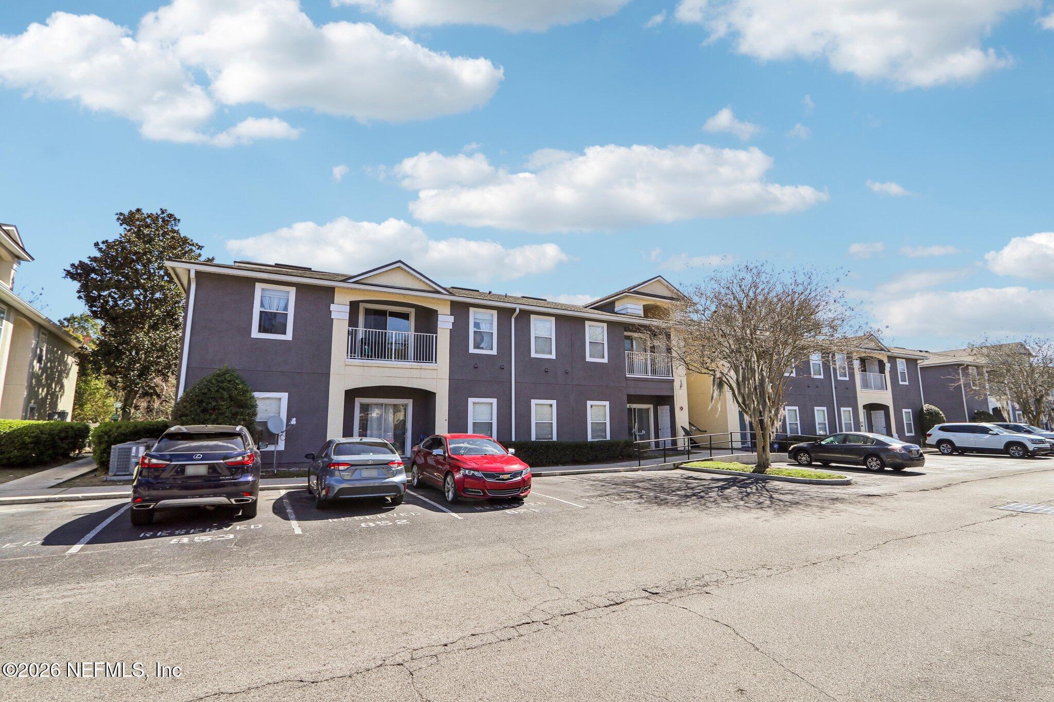 7920 Merrill Rd, Jacksonville, FL 32277