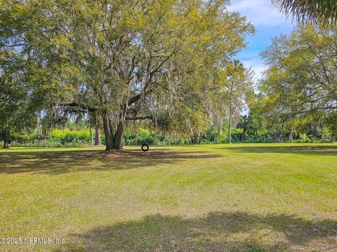 Single Family Residence in Florahome FL 1053 STATE ROAD 100 73.jpg