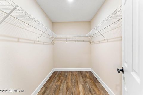 Single Family Residence in Jacksonville FL 9040 TAYLOR FIELD Road 18.jpg