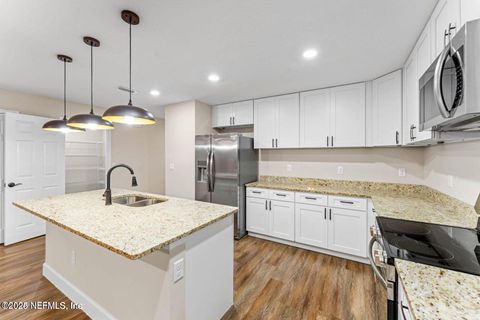 Single Family Residence in Jacksonville FL 9040 TAYLOR FIELD Road 10.jpg