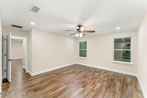 Single Family Residence in Jacksonville FL 9040 TAYLOR FIELD Road 17.jpg