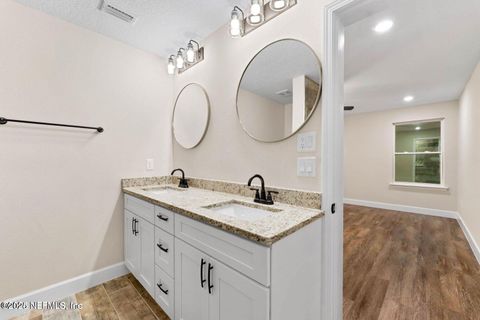 Single Family Residence in Jacksonville FL 9040 TAYLOR FIELD Road 16.jpg