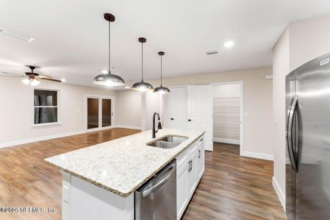 Single Family Residence in Jacksonville FL 9040 TAYLOR FIELD Road 11.jpg