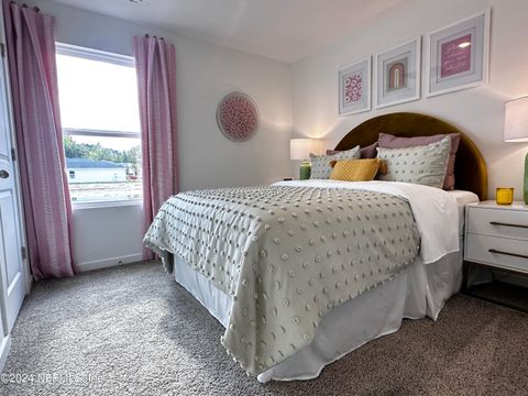 Single Family Residence in Jacksonville FL 7816 GREATFORD Way 15.jpg