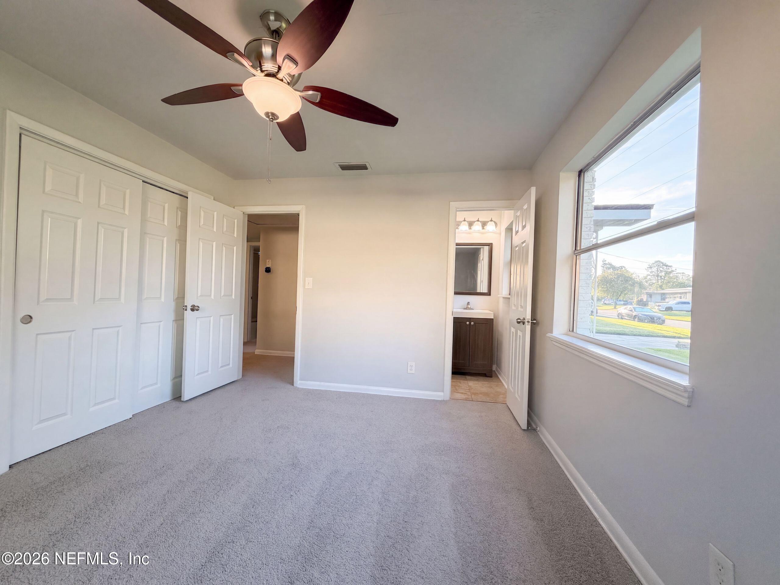 6535 Lou Dr, Jacksonville, FL 32216 photo