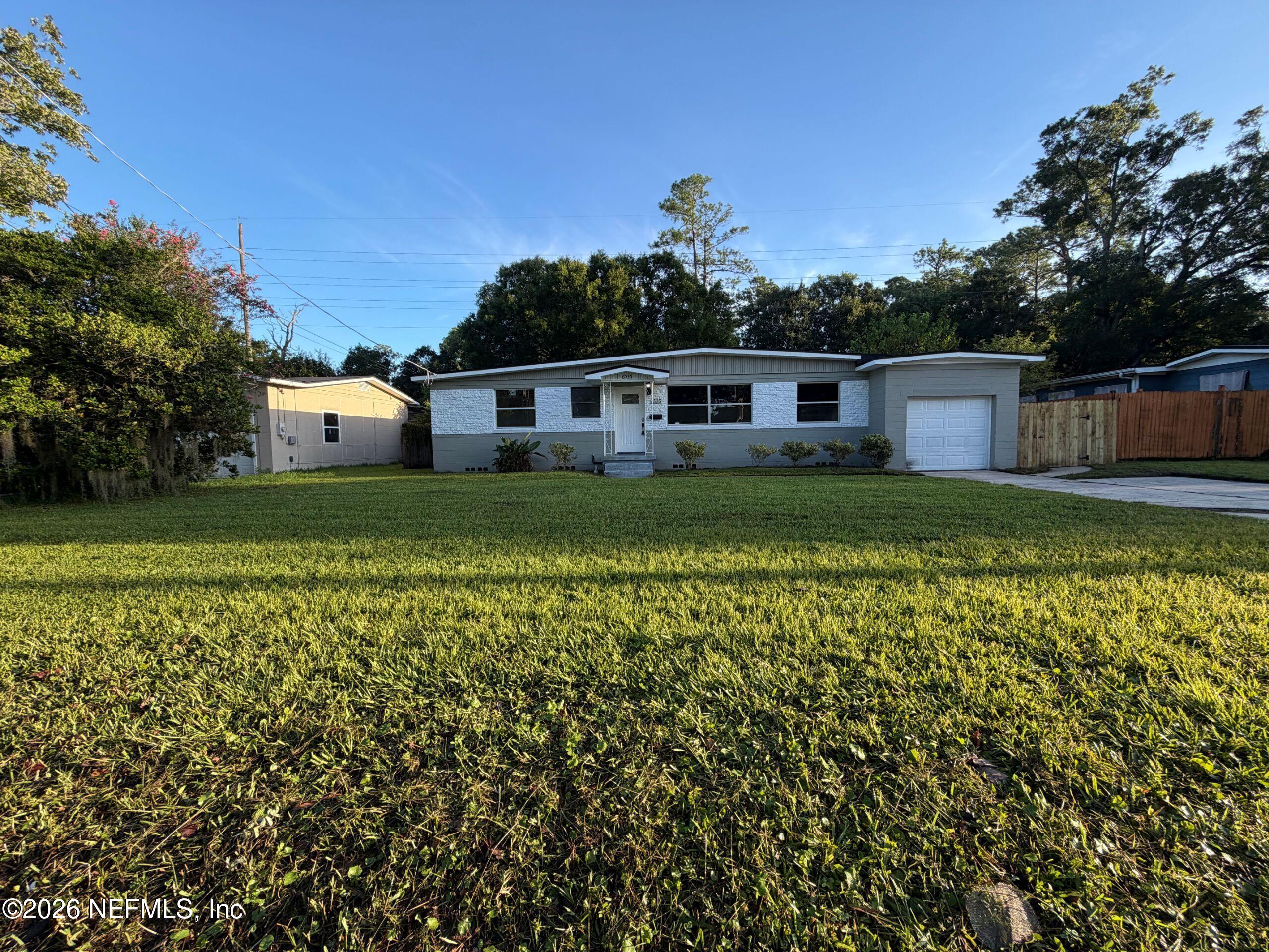 6535 Lou Dr, Jacksonville, FL 32216 photo