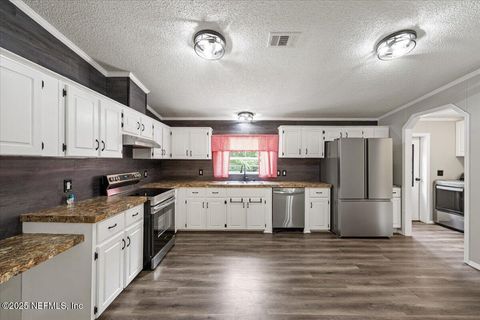 Mobile Home in Florahome FL 124 KNIGHT Drive 6.jpg