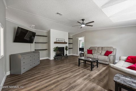 Mobile Home in Florahome FL 124 KNIGHT Drive 5.jpg