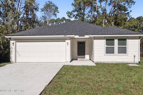 Single Family Residence in Jacksonville FL 6031 MONCRIEF Road.jpg