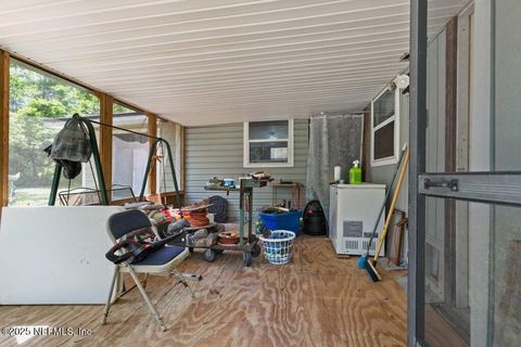 Single Family Residence in Florahome FL 670 HILLSBOROUGH Avenue 29.jpg