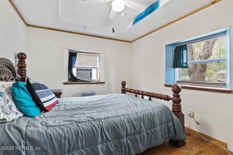 Single Family Residence in Florahome FL 670 HILLSBOROUGH Avenue 17.jpg
