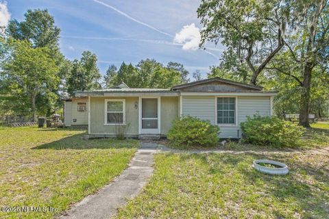 Single Family Residence in Florahome FL 670 HILLSBOROUGH Avenue.jpg