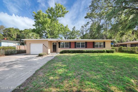 Single Family Residence in Jacksonville FL 6403 SHADY OAK Drive.jpg