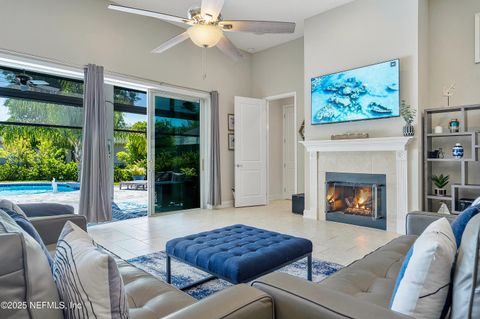 Single Family Residence in Fernandina Beach FL 95384 BERMUDA Drive 27.jpg