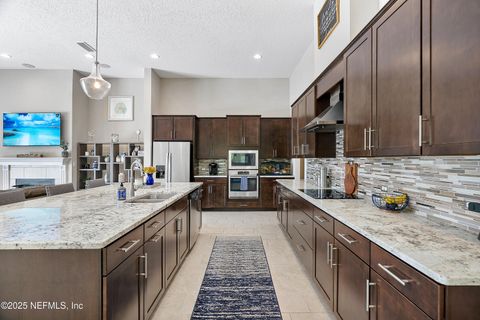 Single Family Residence in Fernandina Beach FL 95384 BERMUDA Drive 20.jpg