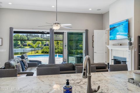 Single Family Residence in Fernandina Beach FL 95384 BERMUDA Drive 25.jpg