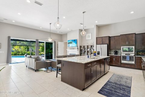 Single Family Residence in Fernandina Beach FL 95384 BERMUDA Drive 15.jpg