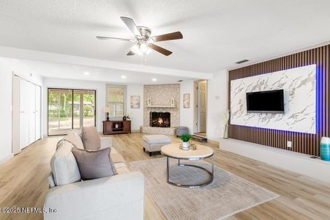 Single Family Residence in Jacksonville FL 304 LAURINA Street.jpg