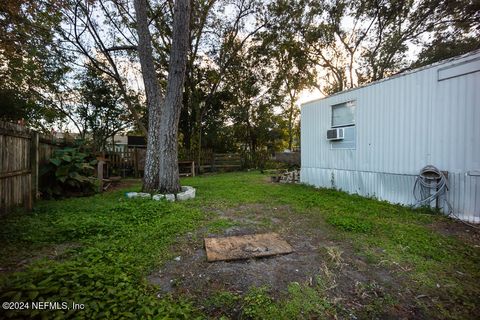 Mobile Home in Jacksonville FL 9008 DANDY Avenue 21.jpg