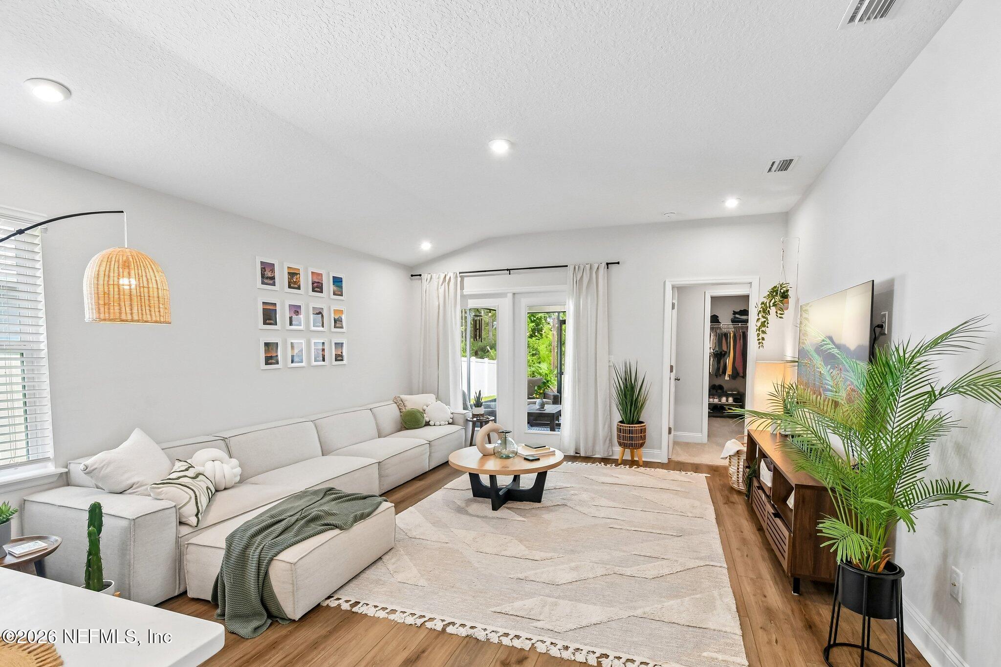 12924 Holsinger Blvd, Jacksonville, FL 32256 photo