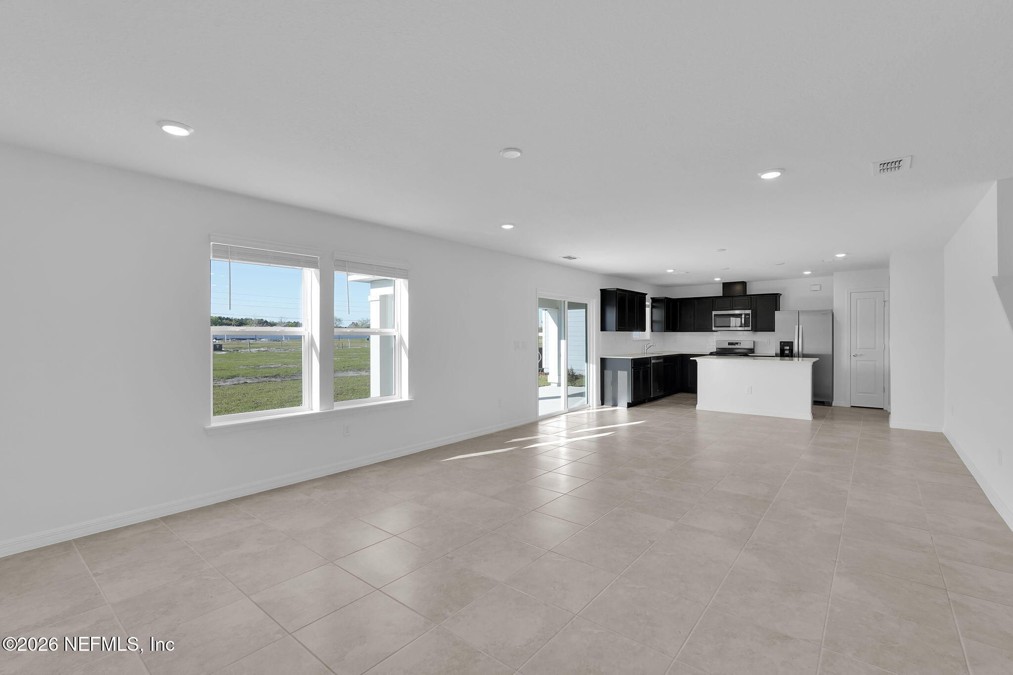 7093 Sandperch St, Jacksonville, FL 32244 photo