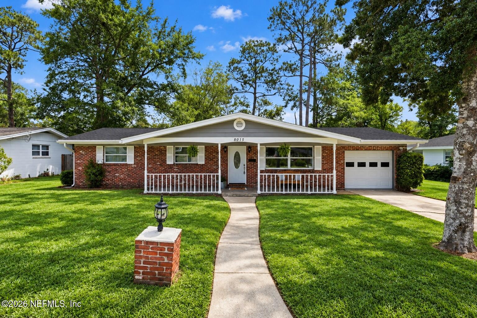 8015 Mendoza Dr, Jacksonville, FL 32217 photo