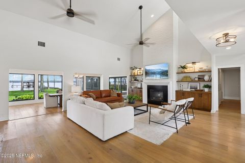 Single Family Residence in Fleming Island FL 1823 N LAKESHORE Drive 20.jpg