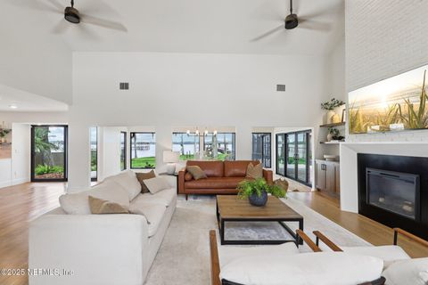 Single Family Residence in Fleming Island FL 1823 N LAKESHORE Drive 19.jpg