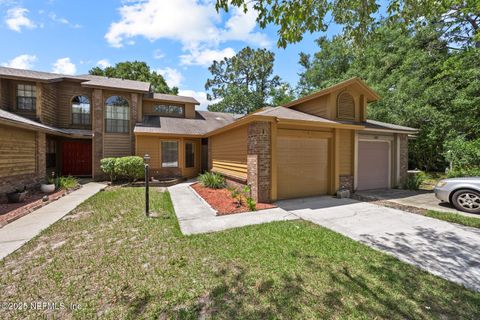 Townhouse in Jacksonville FL 8024 MARSEILLES Drive.jpg