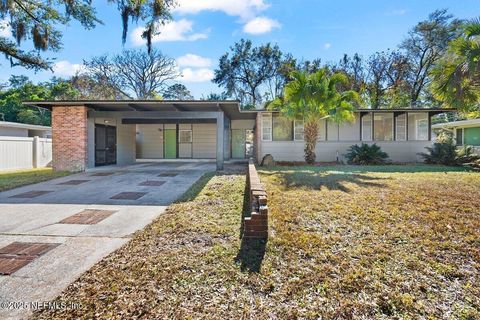 Single Family Residence in Jacksonville FL 8038 CARLOTTA Road.jpg