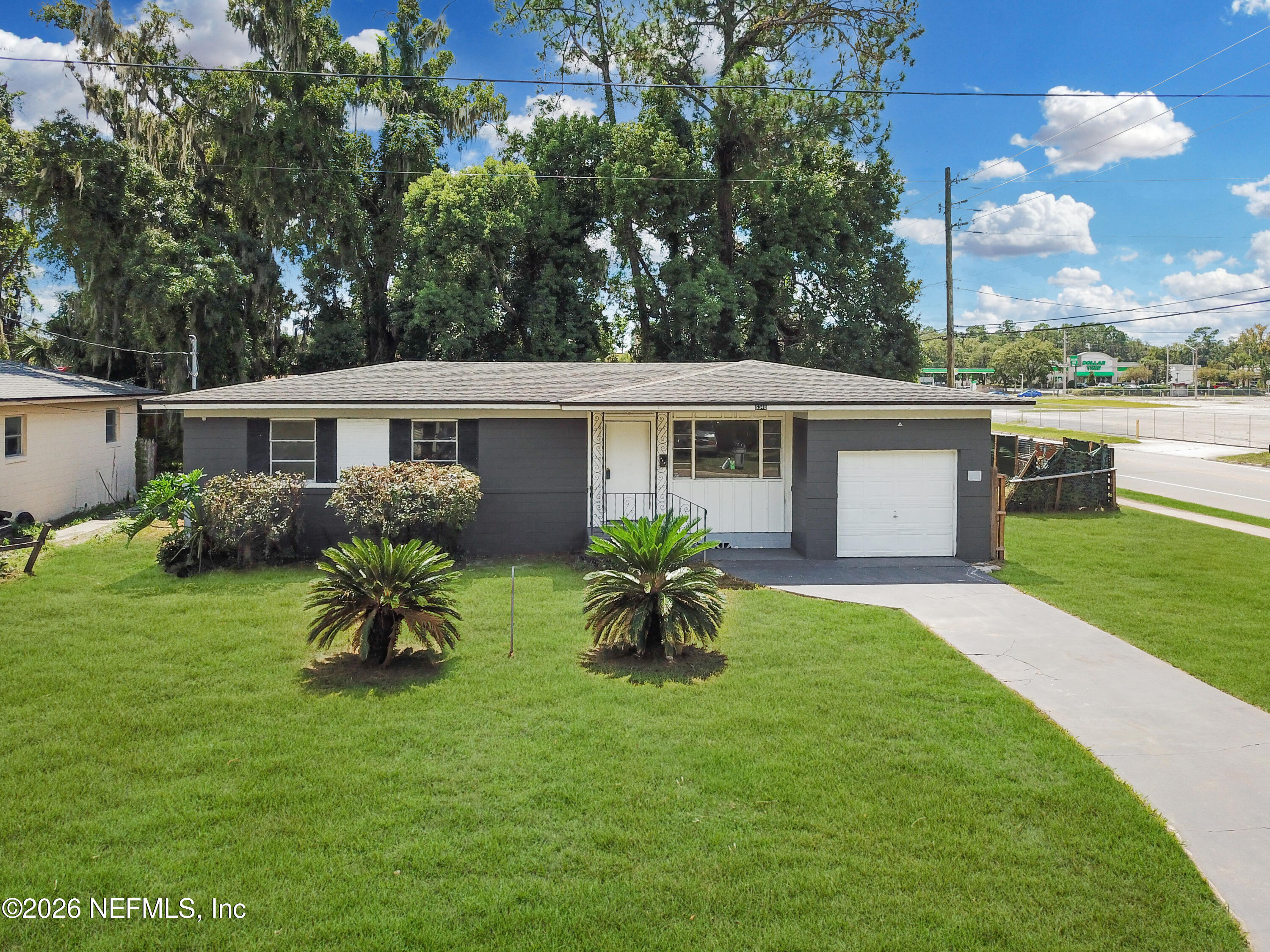 6348 Garette Dr, Jacksonville, FL 32210