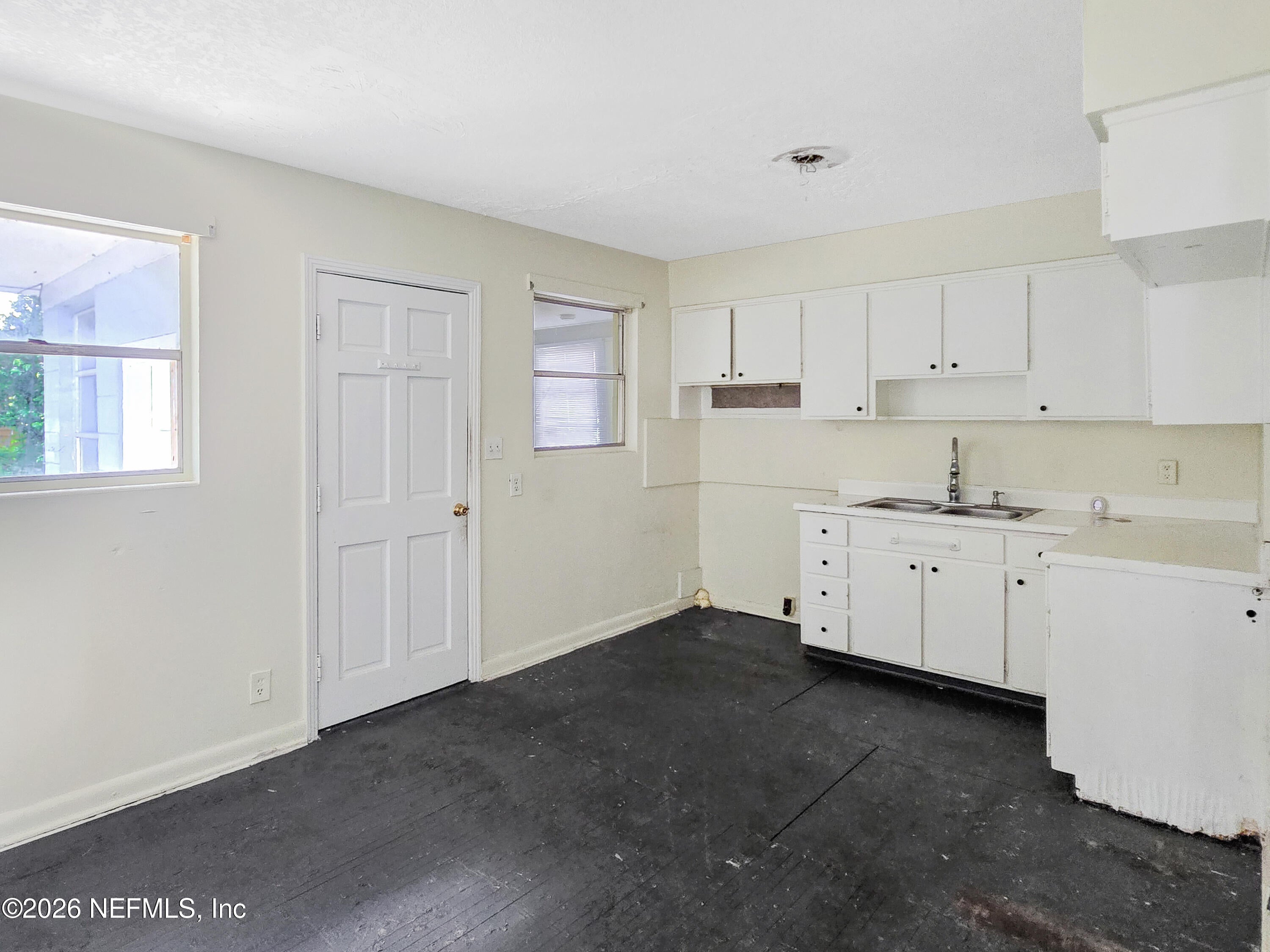 6348 Garette Dr, Jacksonville, FL 32210 photo