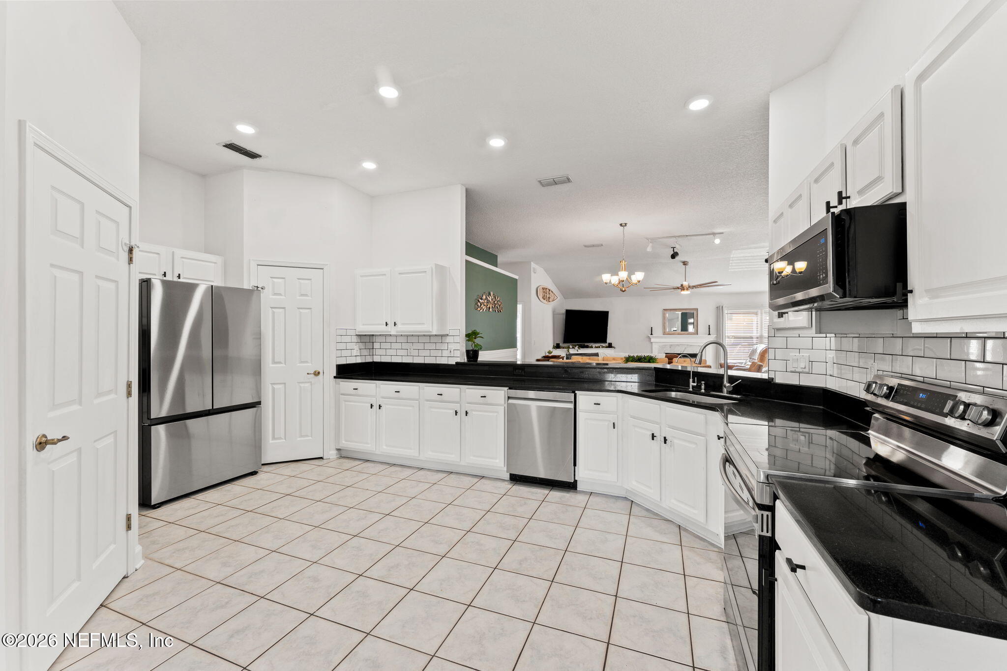 4799 Yellow Star Ln, Jacksonville, FL 32224 photo