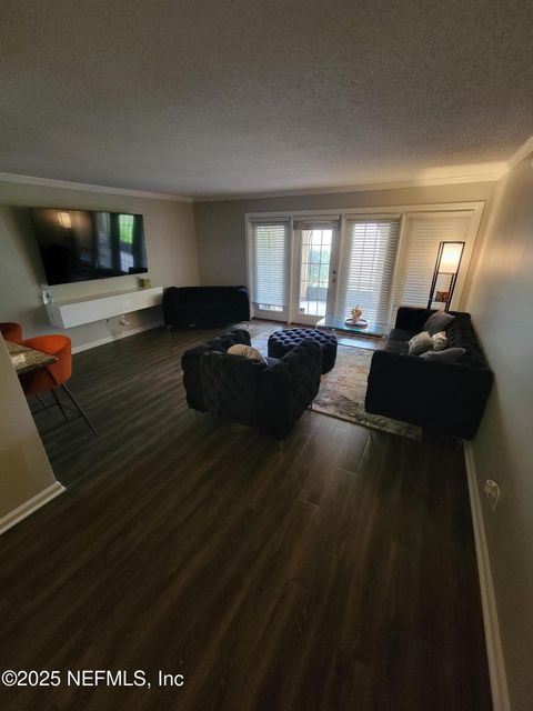 Condominium in Jacksonville FL 3857 MISSION Drive #3.jpg