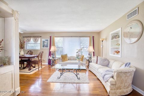 Single Family Residence in Jacksonville FL 2702 ROGERO Road.jpg