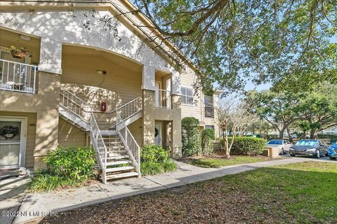 Condominium in Ponte Vedra Beach FL 27 ARBOR CLUB Drive #209.jpg