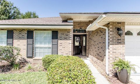 Single Family Residence in Jacksonville FL 2002 KNOTTINGHAM TRACE Lane.jpg