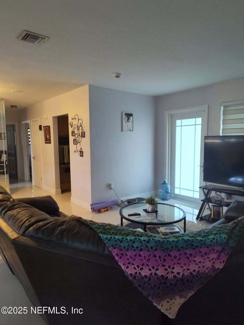 Single Family Residence in North Miami Beach FL 17250 NE 2 Court 2.jpg