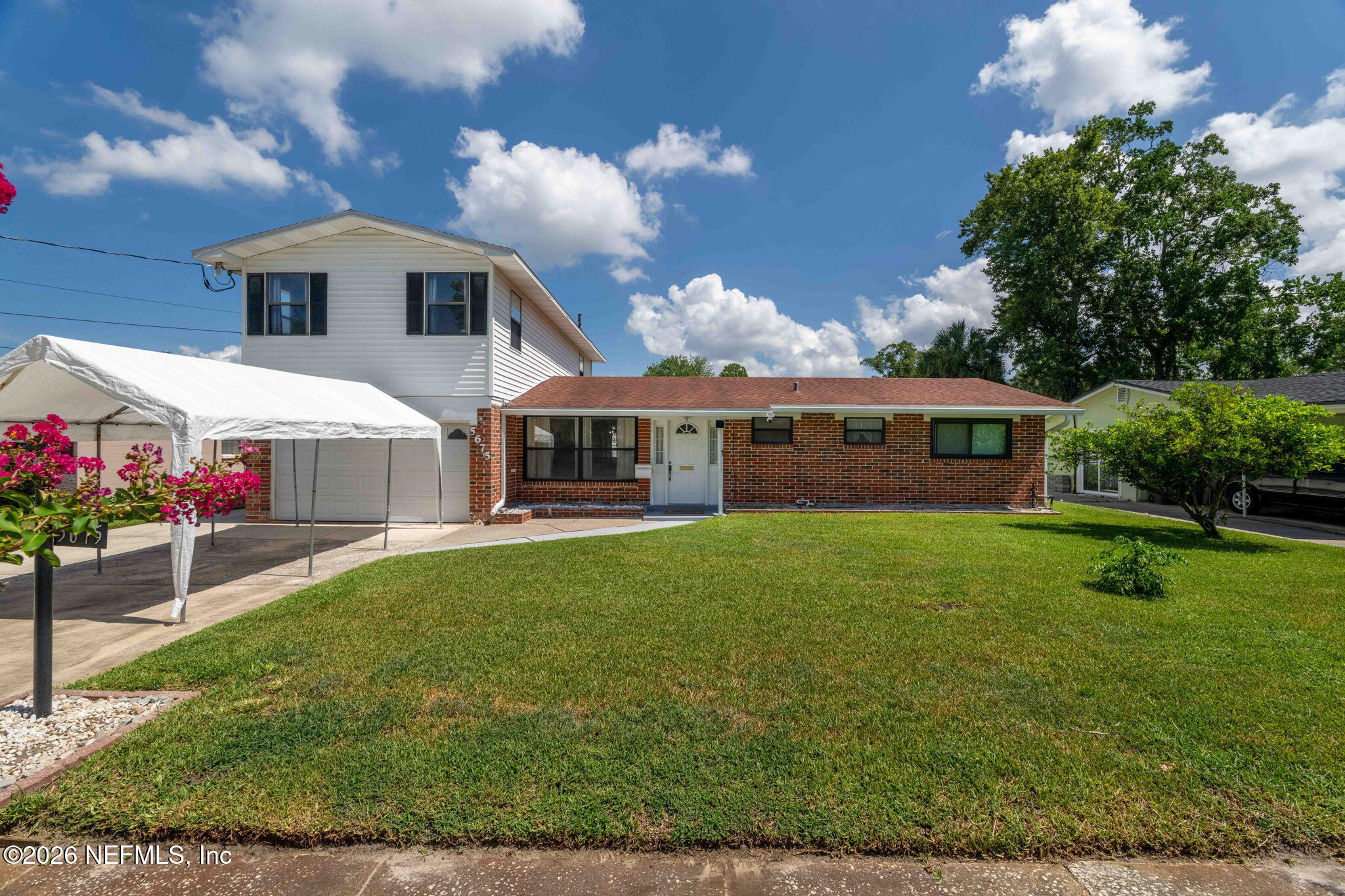 5675 Weber Ln, Jacksonville, FL 32207