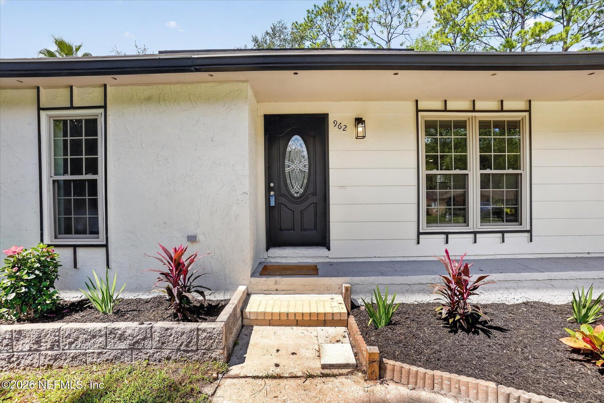 962 Grove Park Dr, Orange Park, FL 32073 photo