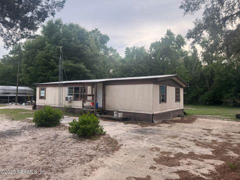 Manufactured Home in Keystone Heights FL 6393 AUBURN Avenue.jpg
