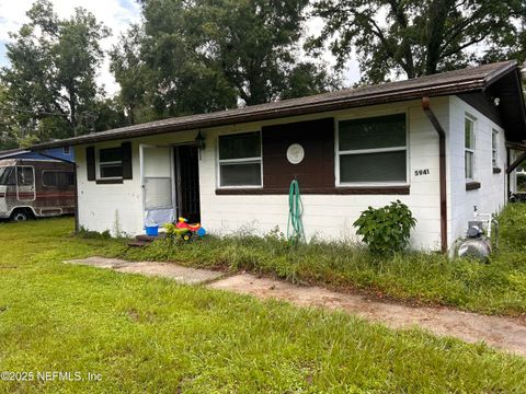 Single Family Residence in Jacksonville FL 5941 JOY Drive.jpg