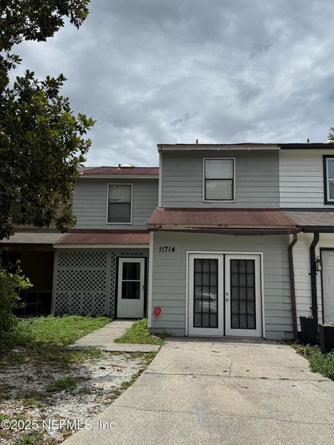 Townhouse in Jacksonville FL 11714 TANAGER Drive.jpg