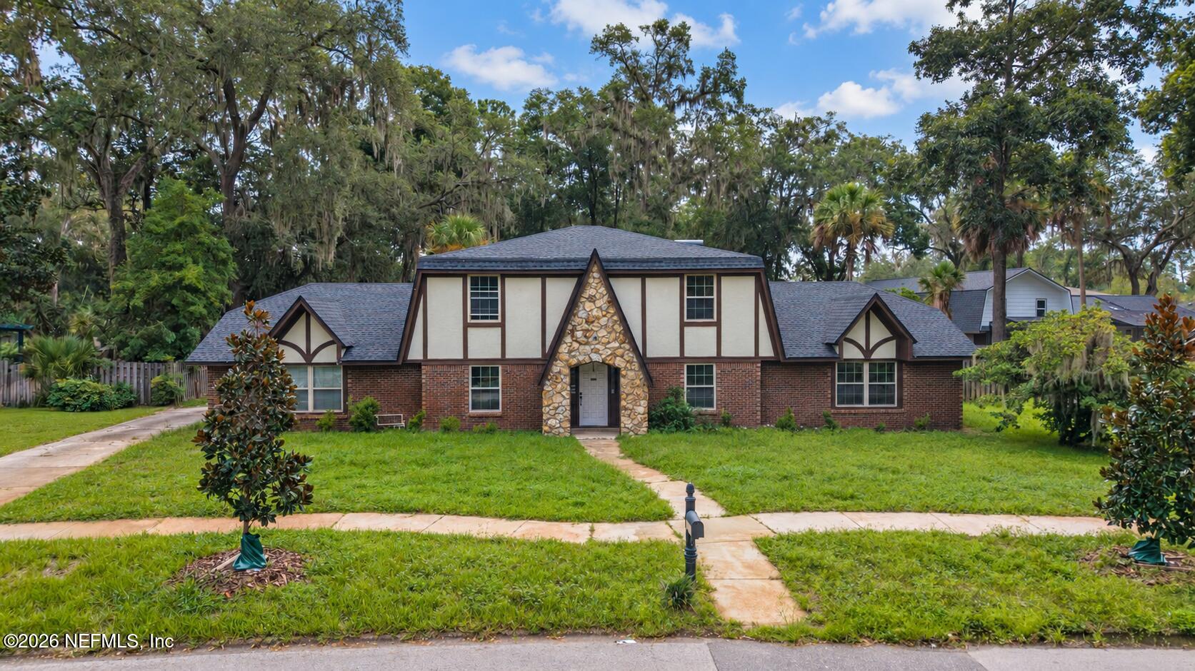 4463 River Trail Rd, Jacksonville, FL 32277