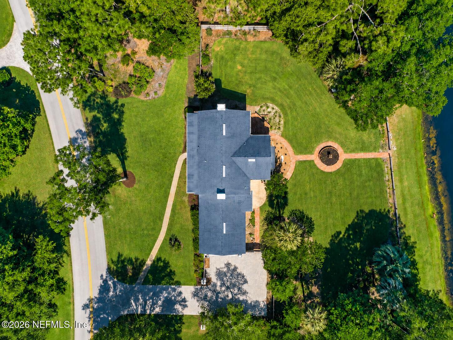 8239 Hollyridge Rd, Jacksonville, FL 32256 photo