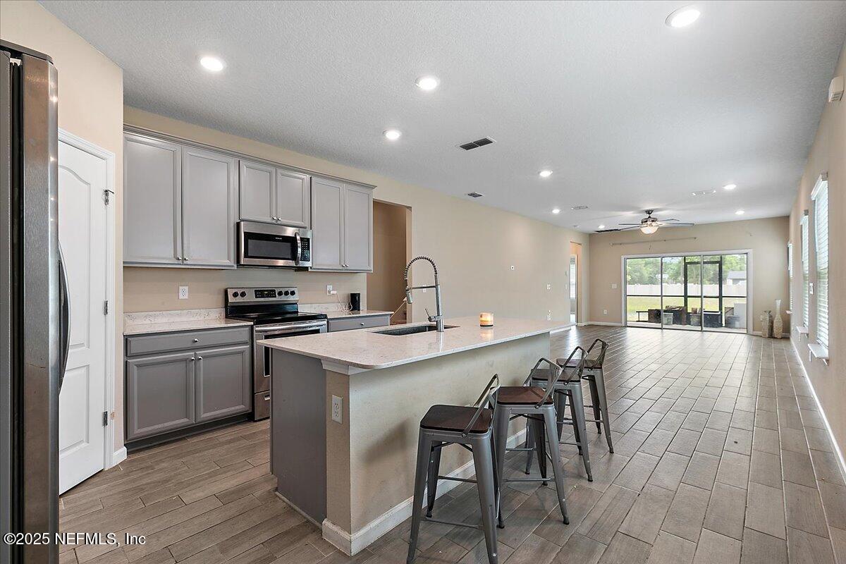 2176 Major Oak St, Jacksonville, FL 32218 photo
