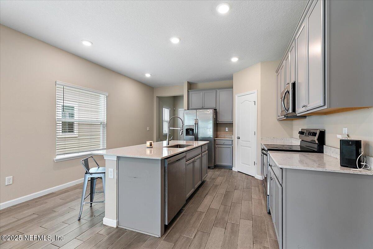 2176 Major Oak St, Jacksonville, FL 32218 photo