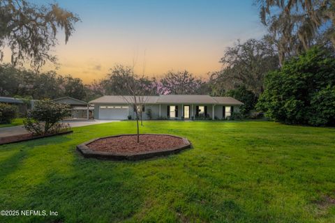 Single Family Residence in Melrose FL 308 SE 2ND Avenue.jpg