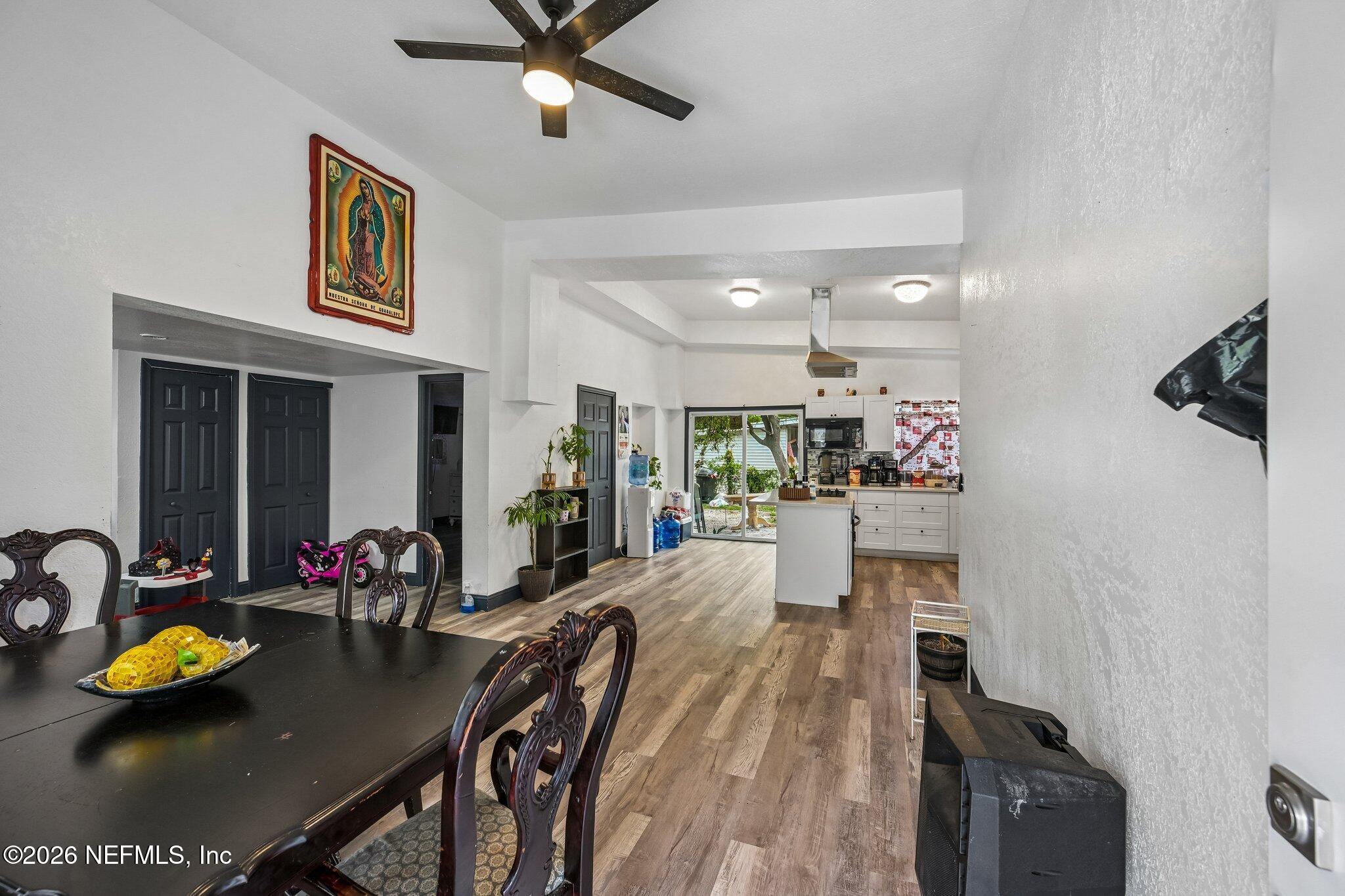 5356 Keystone Dr, Jacksonville, FL 32207 photo